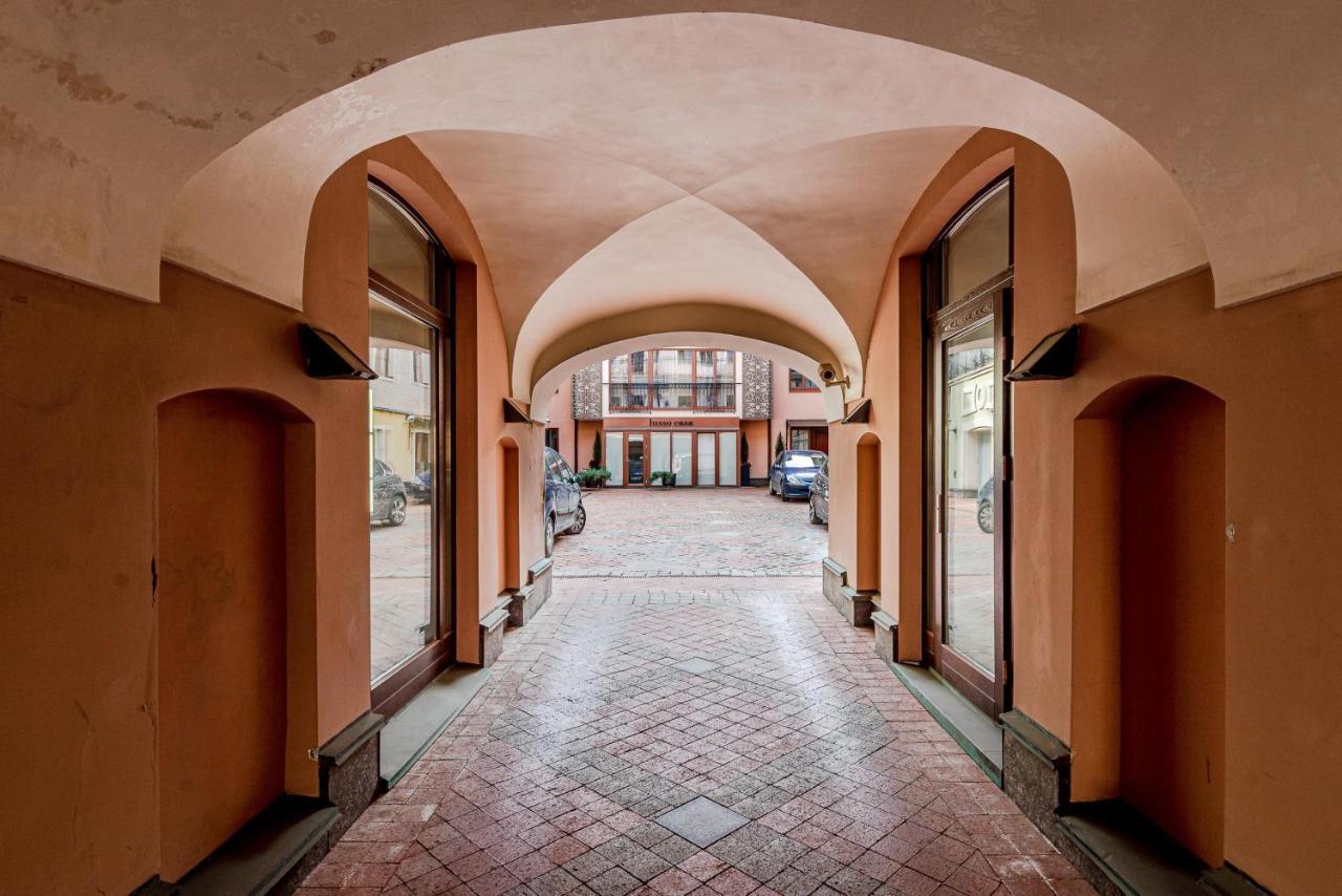 Luxury Gaono In Old Town Apartment Vilnius Bagian luar foto